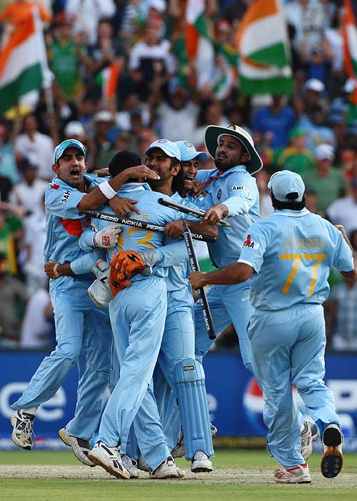world cup final pics. T20 world cup final india